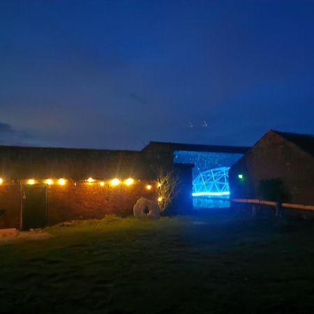 Lincoln Big Green Dome, Hot Tub, Projector, Firepit Washingborough Kültér fotó